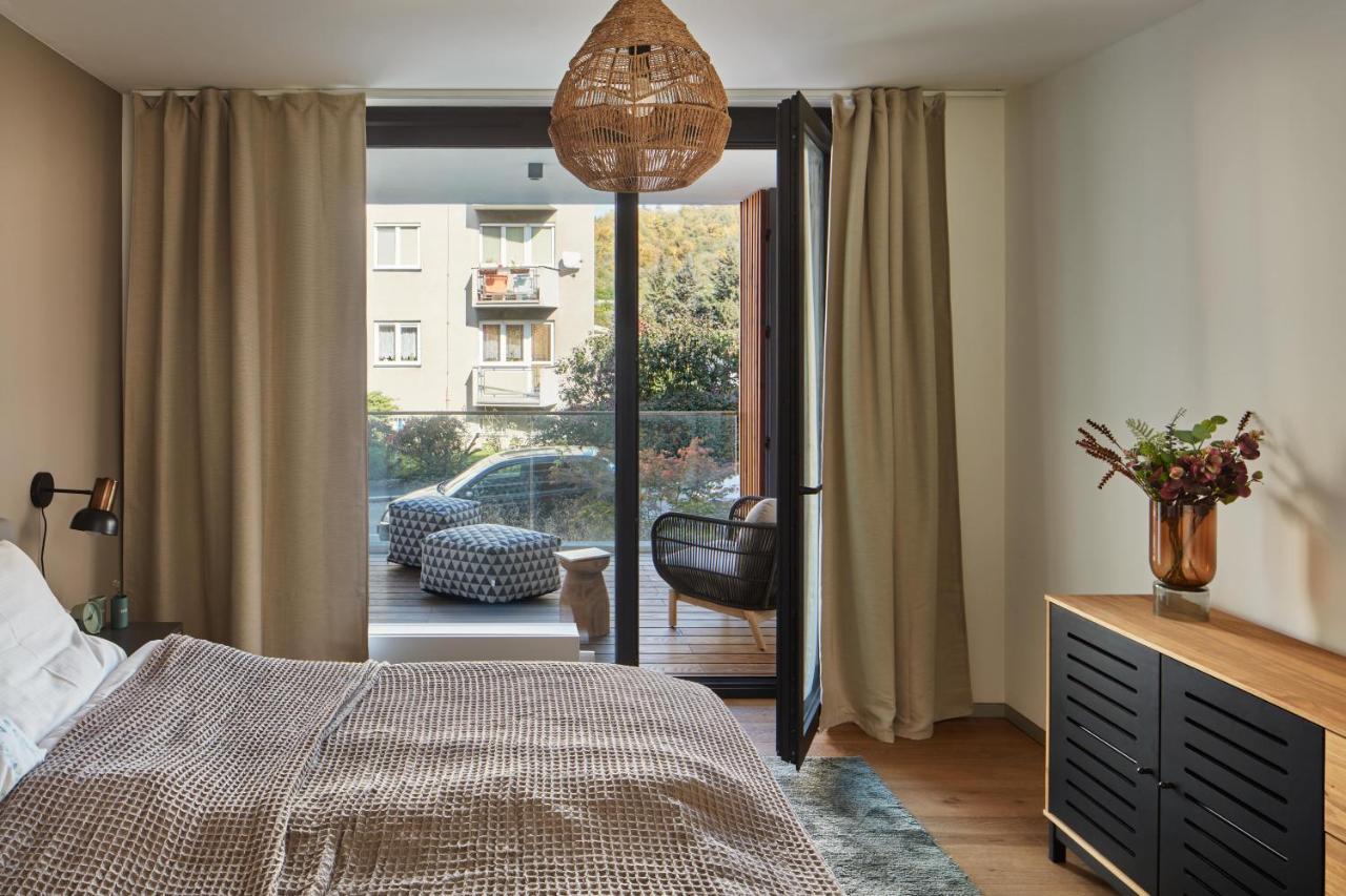 Prague Days - Stylish Apartments With Terrace - Parking - Quiet Area Екстер'єр фото