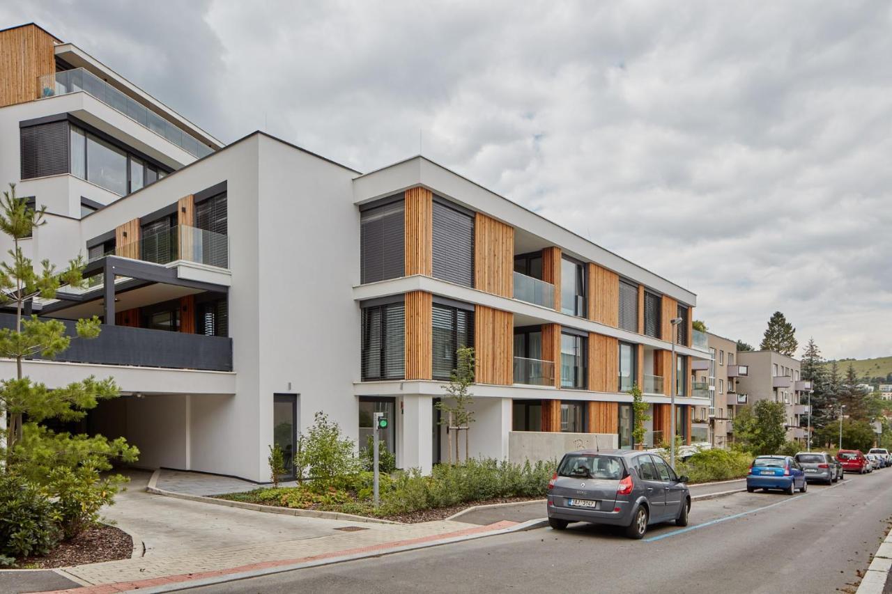 Prague Days - Stylish Apartments With Terrace - Parking - Quiet Area Екстер'єр фото