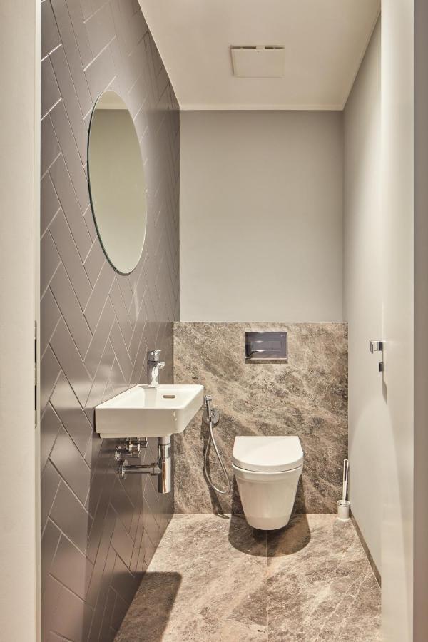 Prague Days - Stylish Apartments With Terrace - Parking - Quiet Area Екстер'єр фото