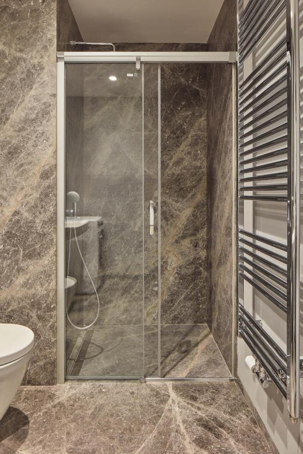 Prague Days - Stylish Apartments With Terrace - Parking - Quiet Area Екстер'єр фото