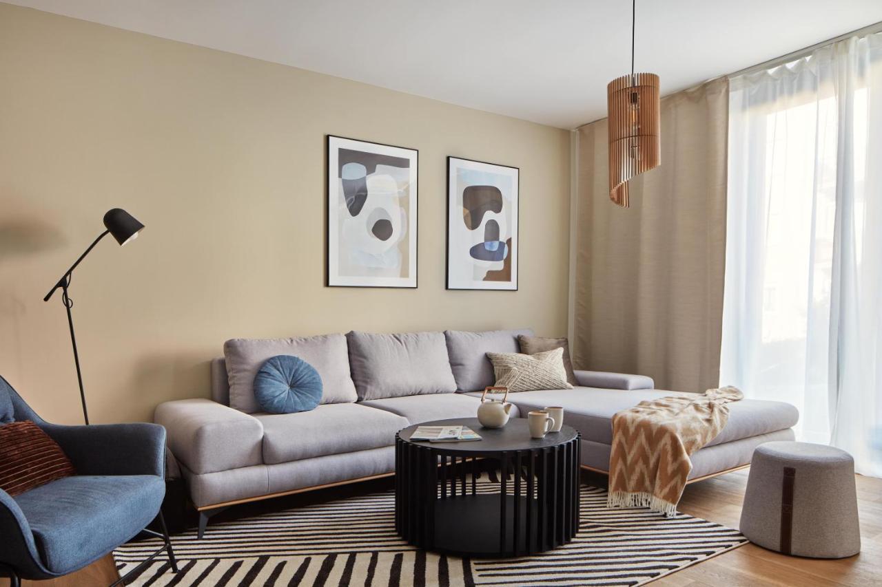 Prague Days - Stylish Apartments With Terrace - Parking - Quiet Area Екстер'єр фото